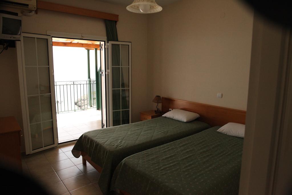 Agnantio Apartments Eleios-Pronnoi Exterior foto