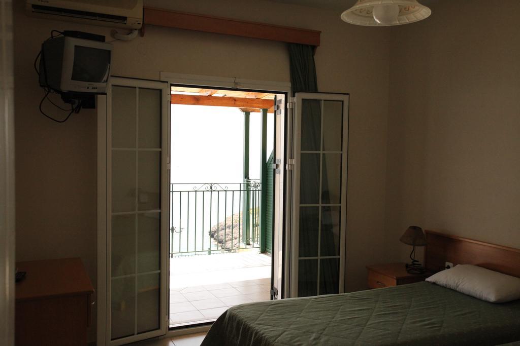 Agnantio Apartments Eleios-Pronnoi Exterior foto