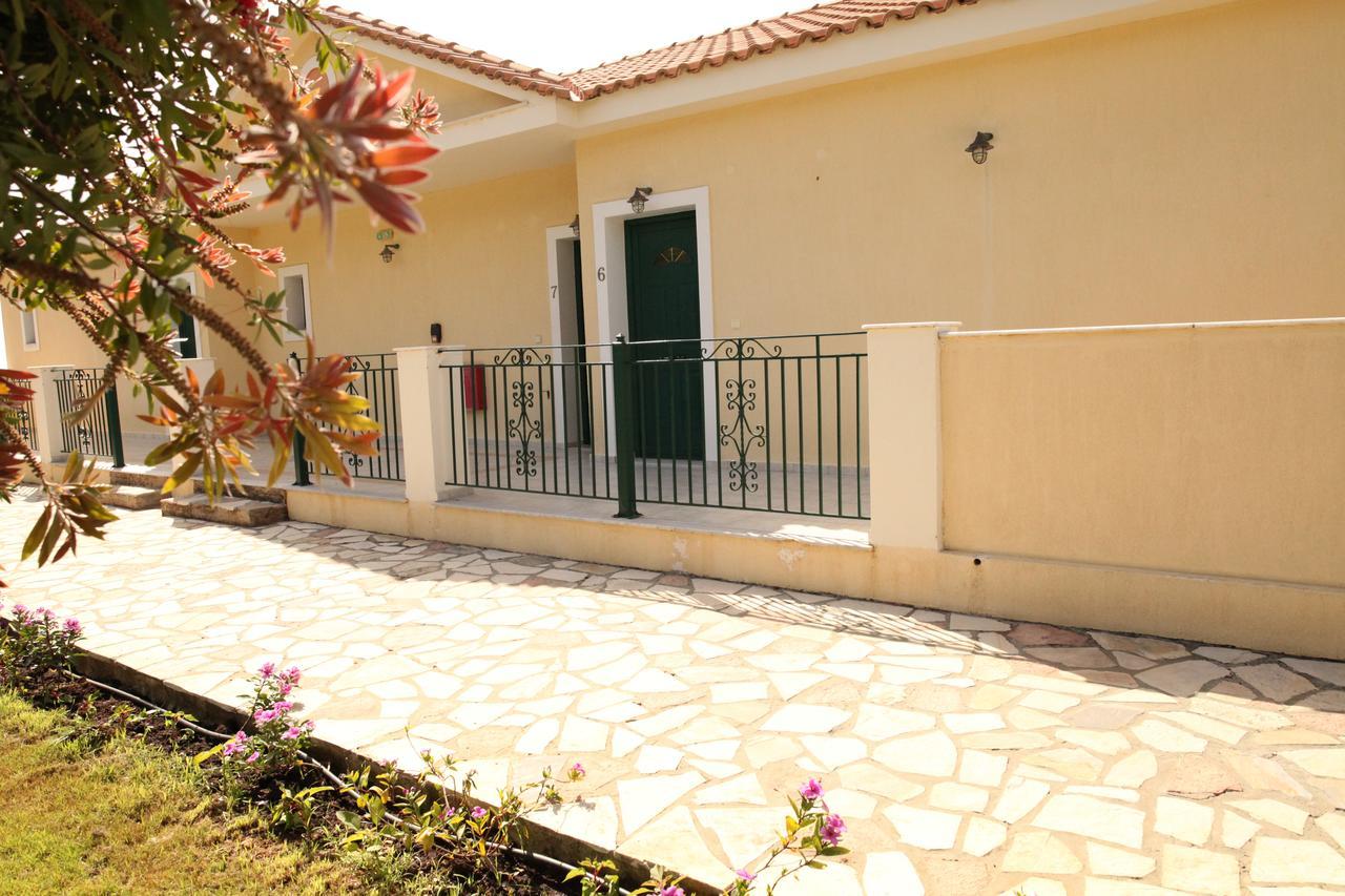 Agnantio Apartments Eleios-Pronnoi Exterior foto